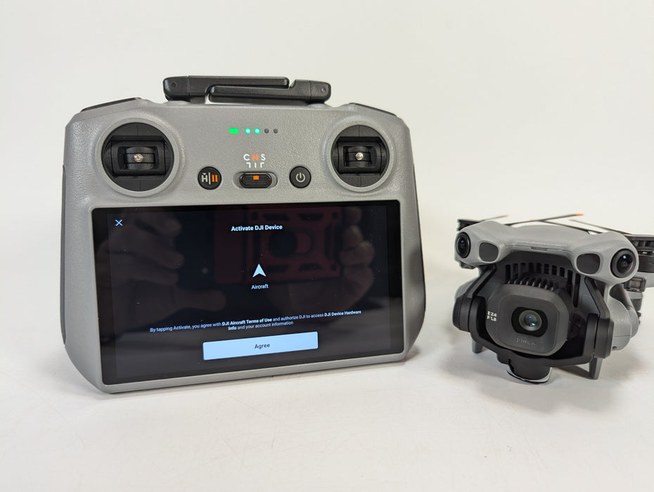 Brand New DJI Mini 5 Pro with RC2 Remote and Battery