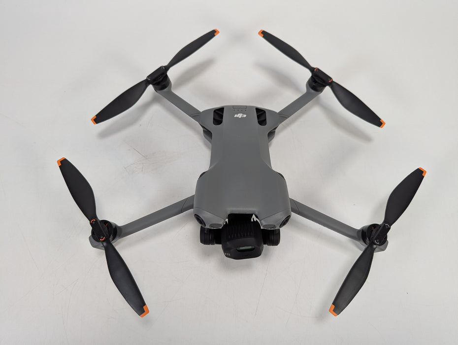 DJI Mini 5 Pro Fly More Combo with DJI RC-N3, Drone