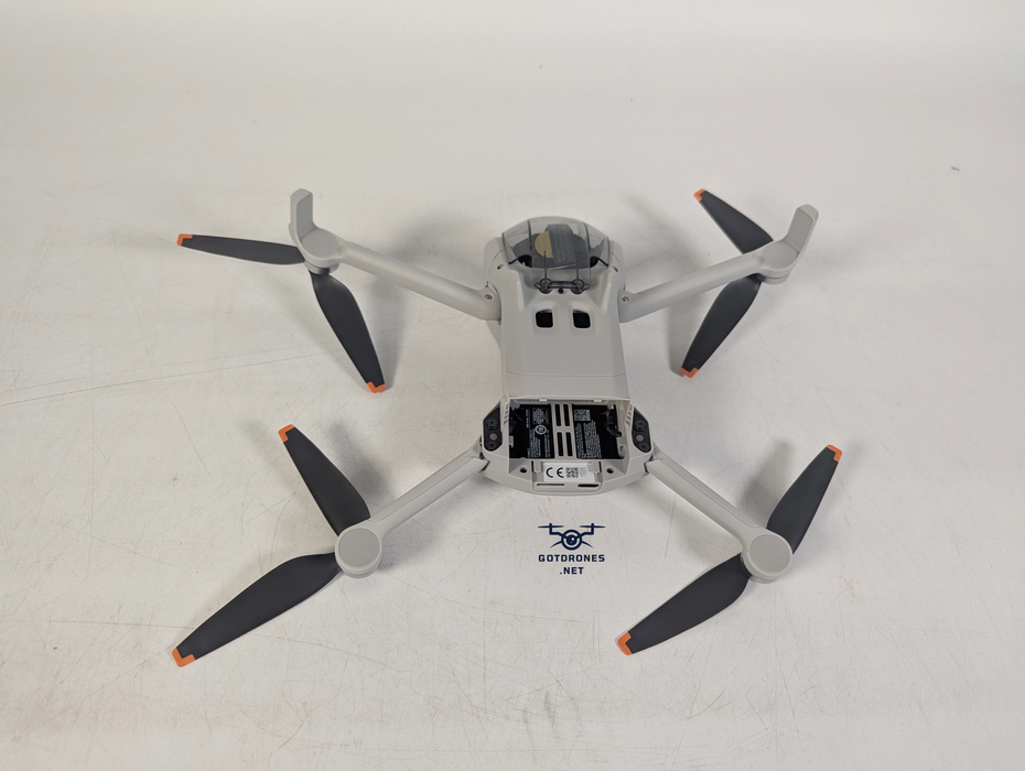 DJI Mini 3 Drone Only with battery and propellers