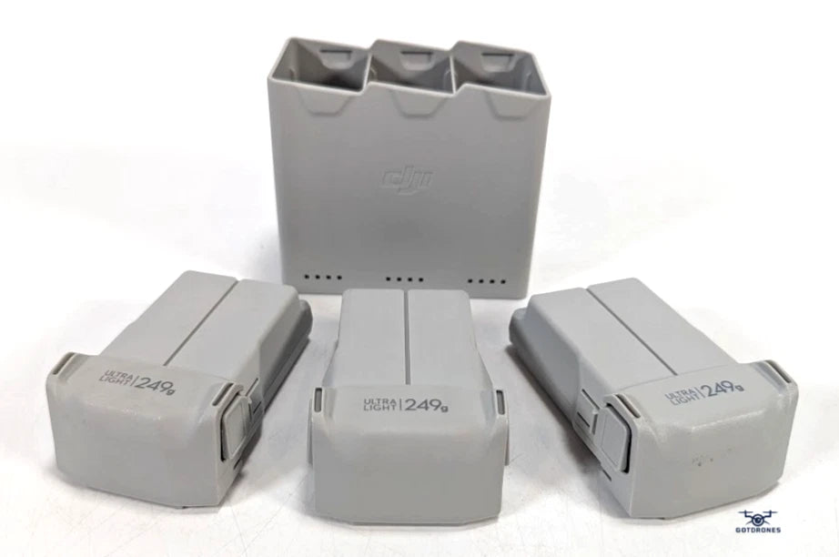 DJI Mini 3 Fly More Combo w RC1