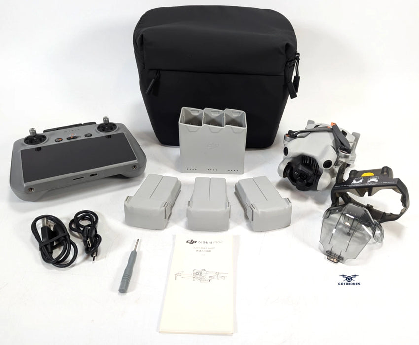 DJI Mini 4 Pro Fly More Combo Plus