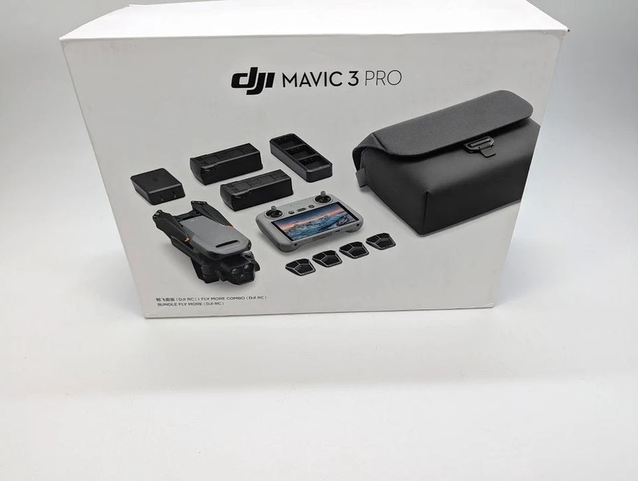 DJI Mavic 3 Pro Fly More Combo w RC1