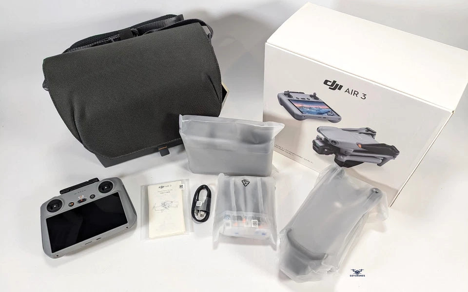 DJI Air 3 Fly More Combo With RC2